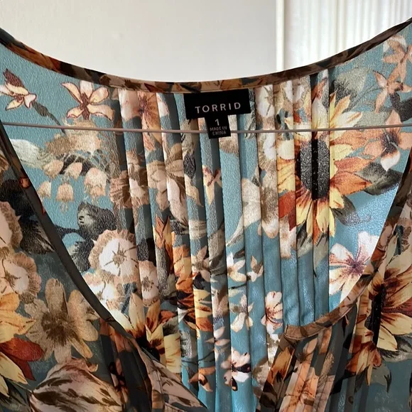 Sunflower print blouse - Picture 3 of 3